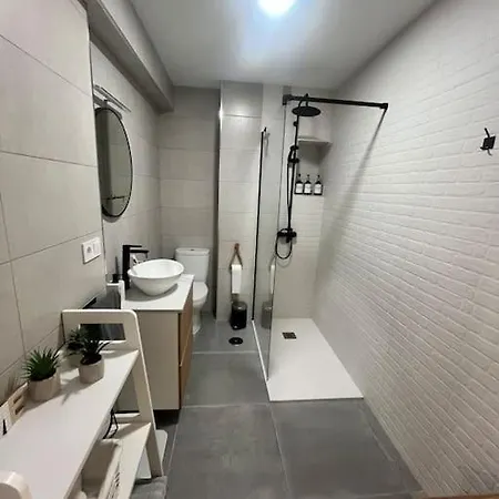 Piso Recien Reformado En El Centro De Santander, Zona Estaciones