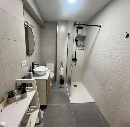 Piso Recien Reformado En El Centro De Santander, Zona Estaciones